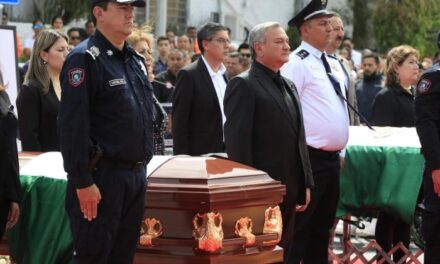 Rinde Gobierno de Guadalupe homenaje a policías caídos